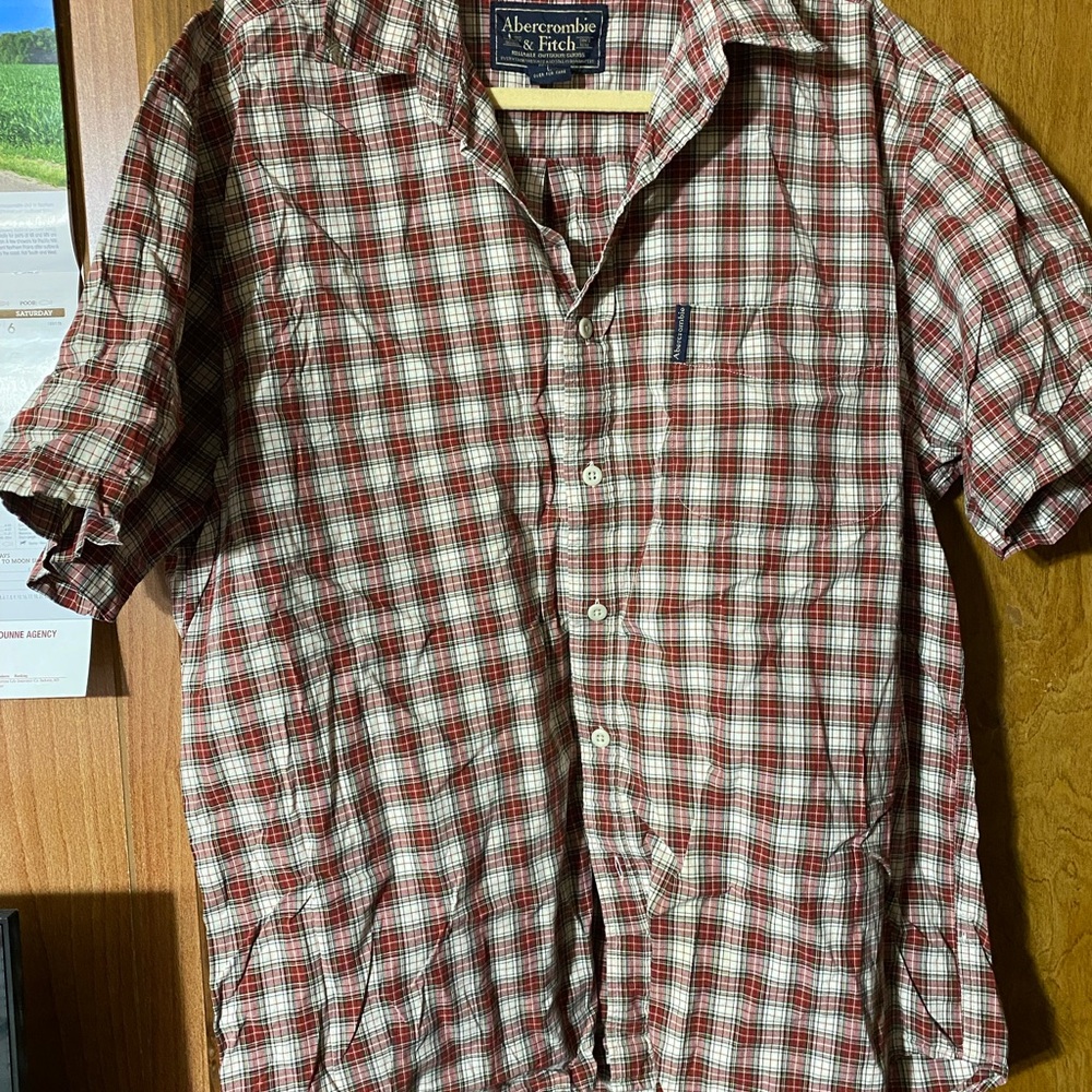 Abercrombie & Fitch Men's Red and White Plaid Shirt